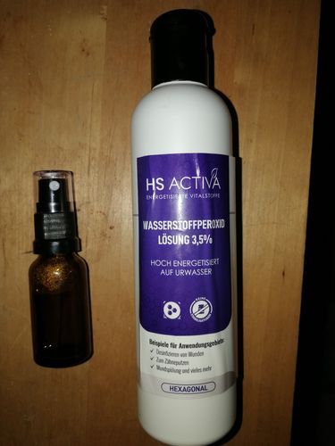 Kundenfoto zu Braunglasflasche mit Sprayaufsatz | 20 ml, H2O2-resistent