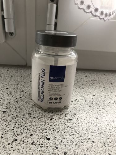 Kundenfoto zu Schlaf Gut | Melatonin für schnelleres Einschlafen, 60 Kapseln
